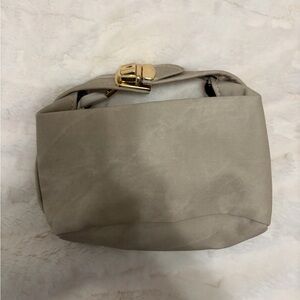 Elegant Beige Women's Bag